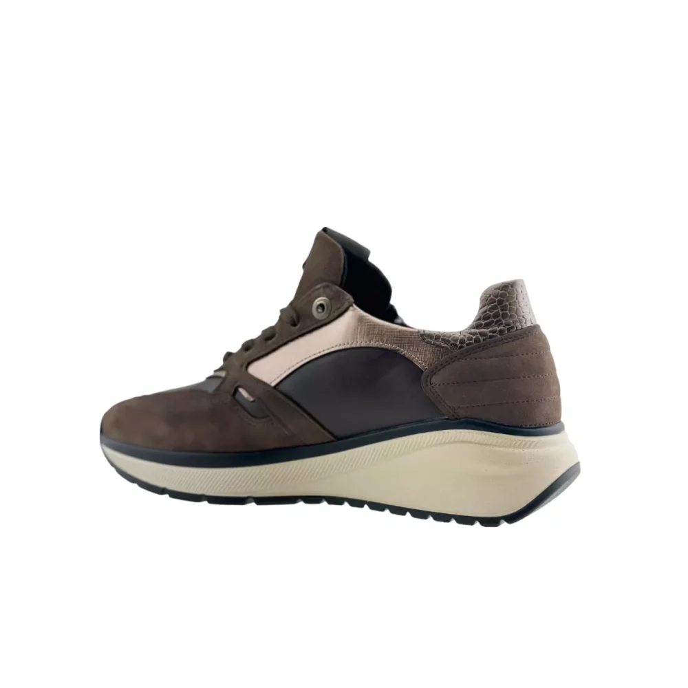 Gabor Gabor | 36.596