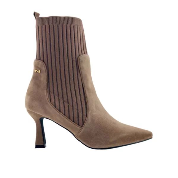 Nathan Baume Nathan Baume | 232-N61
