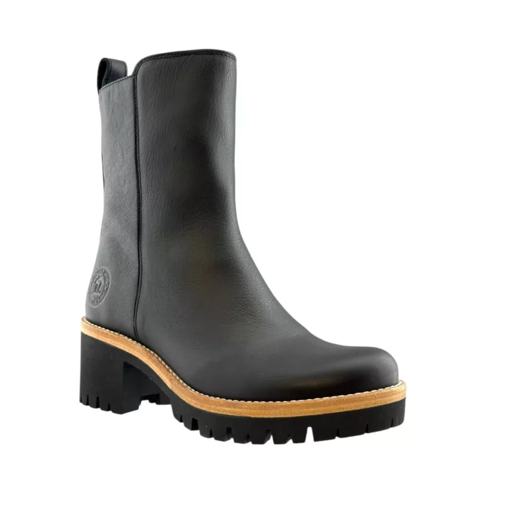 Panama Jack Panama Jack | Polet