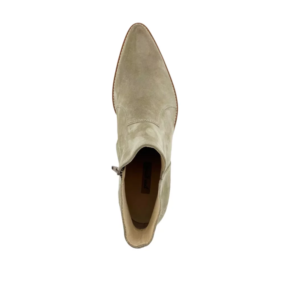 Paul Green Paul Green | 8125