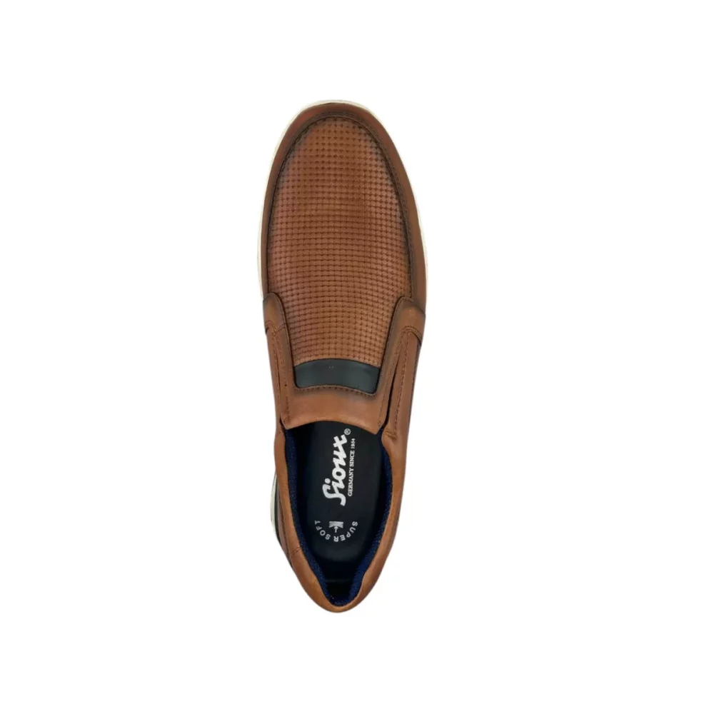 Sioux Sioux | Cayhall